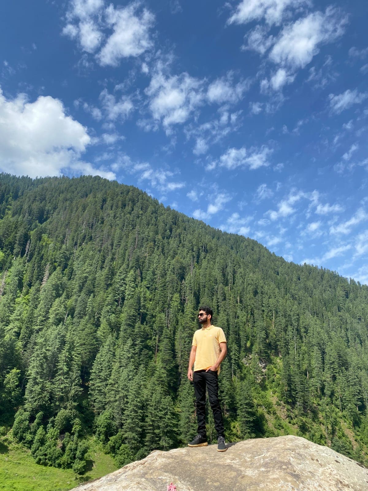 3 Days Neelum Valley & Arang Kel Group Tour