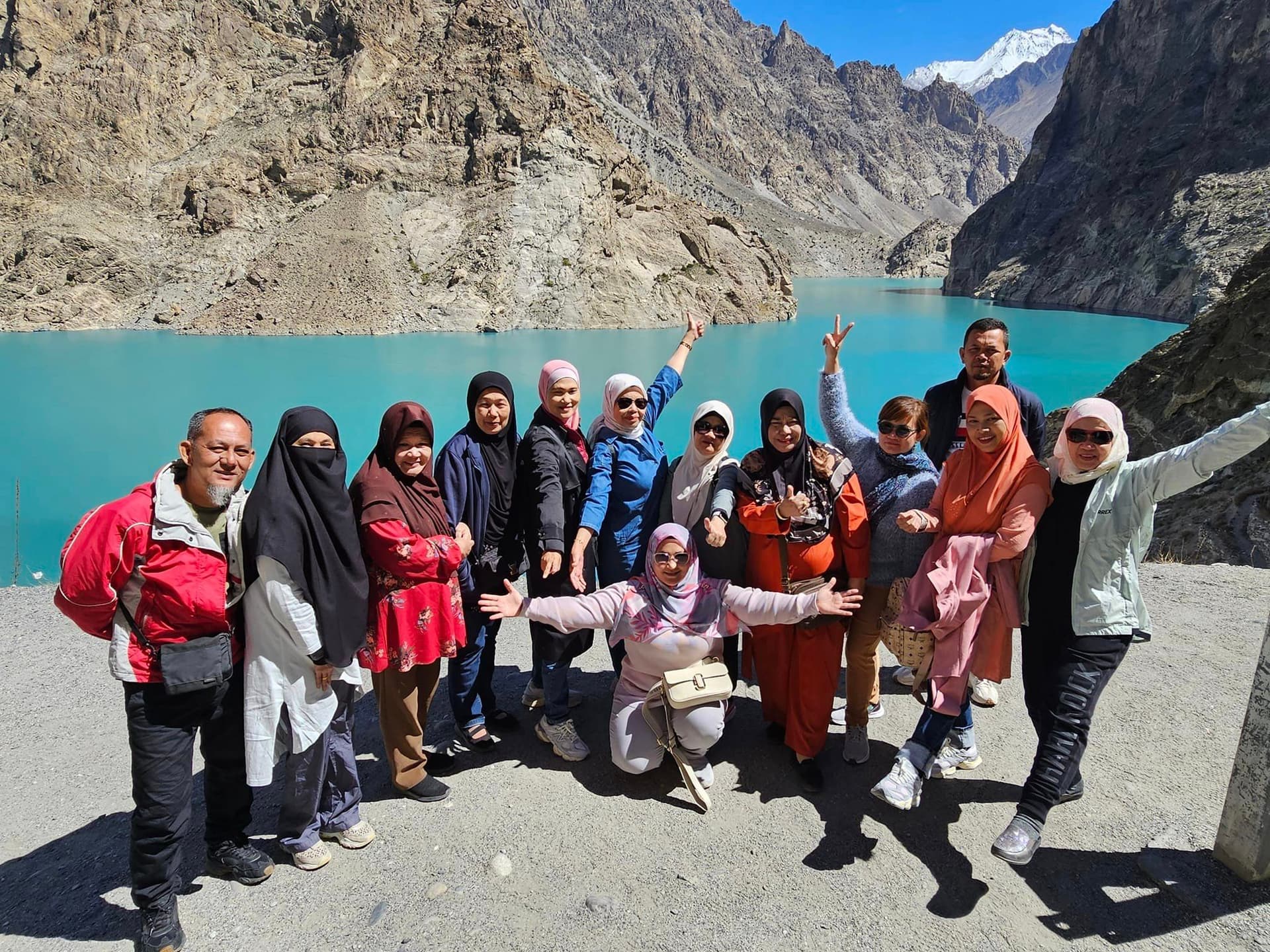 Hunza Valley tour in Pakistan featuring Attabad Lake and the Karakoram mountains
